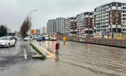 Meteoroloji'den Diyarbakır'da sağanak yağış uyarısı: Sel riski var
