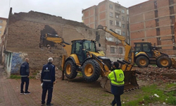 Diyarbakır’da yıkım başladı! 90 metruk bina yerle bir edildi