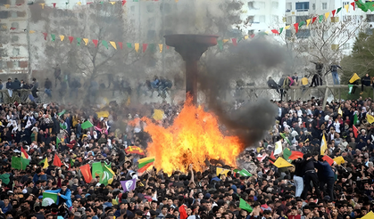 Newroz nedir, Newroz’da neden ateş yakılır? Tarihi ve kültürel bağlantılar nelerdir