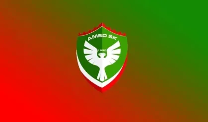 Amedspor tribünlerinde dostluk ve gerilim yan yana