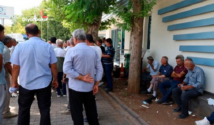 Elektrik kesintilerine tepki: DEDAŞ önünde eylem