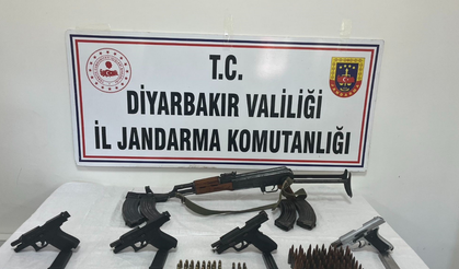 Çınar’da 5 ruhsatsız silah ve çok sayıda mühimmat ele geçirildi