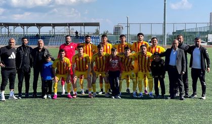 Diyarbakır'da Yenişehir Belediyesi, Eğil Gençlik'i farklı yendi