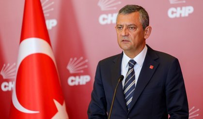 CHP Lideri Özgür Özel'den Amedspor'a destek: Kimse tesadüf kabul etmez