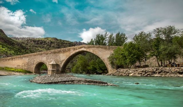 Diyarbakır’ın asırlık köprüsü: Haburman