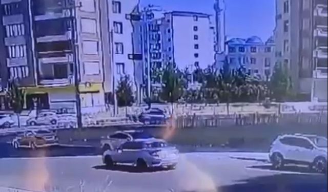 Diyarbakır’da bisikletliye otomobil çarptı