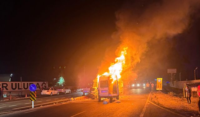 Diyarbakır Silvan yolunda  kaza: 10 yaralı