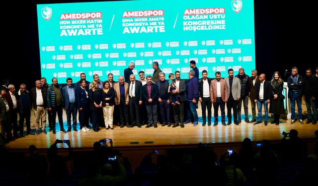 Amedspor'da olağanüstü kongre sonrası görev dağılımı yapıldı