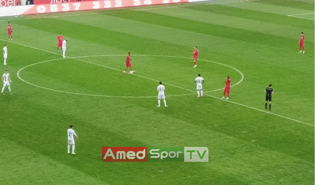 Amedspor ve Şanlıurfaspor 1-1 beraberlikte kaldı