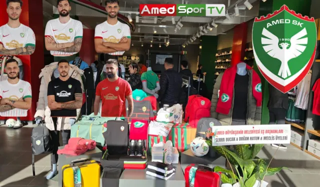 Amedspor'dan taraftarlara imza günü etkinliği