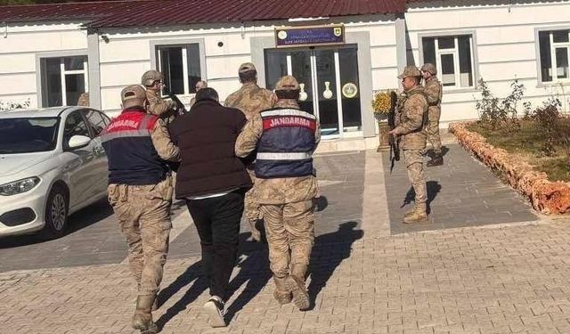 Diyarbakır’da hapis cezası bulunan 2 şahıs yakalandı