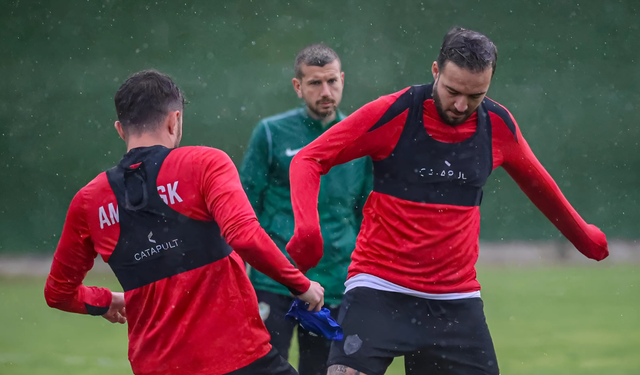 Amedspor, fırtınaya rağmen Adanaspor maçına hazırlıklarını sürdürüyor