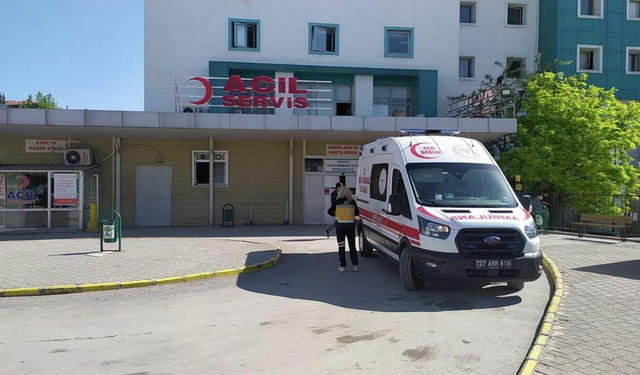 Sürücü araçta baygın bulundu