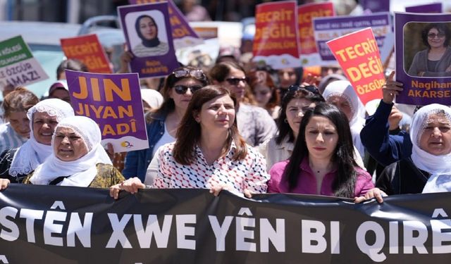 Lice’de şüpheli ölümlere karşı sessiz yürüyüş