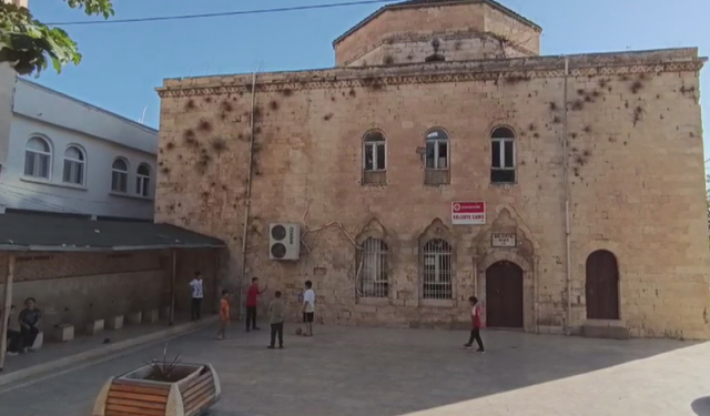 Diyarbakır’da depremzede cami yıllardır kapalı