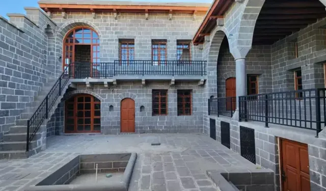 Diyarbakır Sur’da 10 yıl sonra yeniden inşa ediliyor