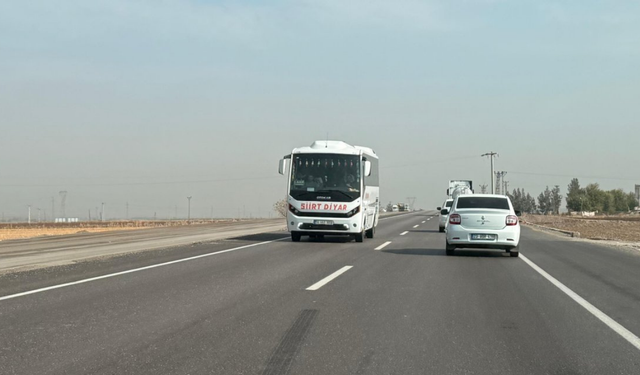 Diyarbakır-Bismil hattında yol çalışması değil, adeta kaza tuzağı!