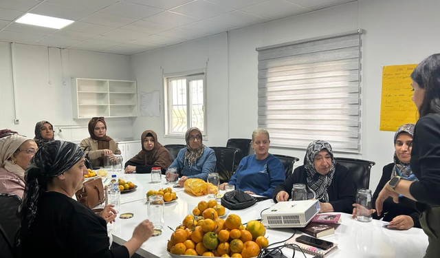 Diyarbakır’da kadın emeği büyüyor: Üretiyorlar, öğreniyorlar