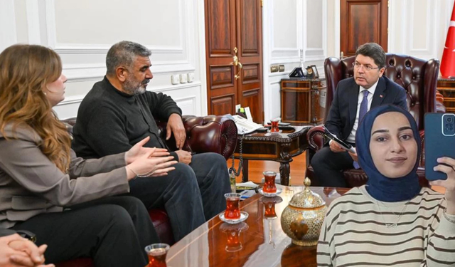 Bakan Tunç, Rojin Kabaiş’in ailesiyle görüştü