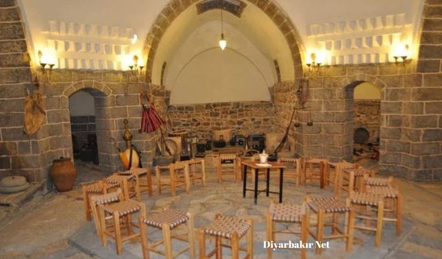 Çermik'in tarihi hamamı müzeye dönüştü: Kültür hizmeti veriyor