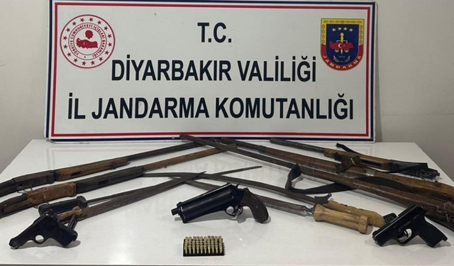 Diyarbakır’da jandarmadan nokta operasyonu