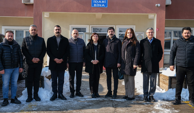 Diyarbakır’da kar mesaisine dayanışma desteği: Platformdan Büyükşehir’e ziyaret