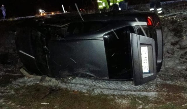 Diyarbakır Ergani'de otomobil takla attı: 2 kişi hastanelik oldu