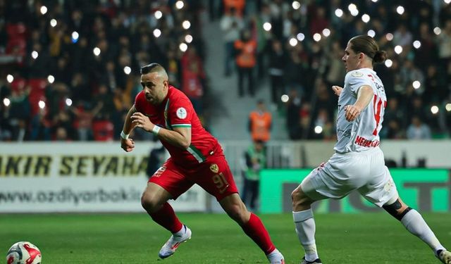 Amedspor Vanspor'u uzatmada geçti: Zirveye selam çaktı