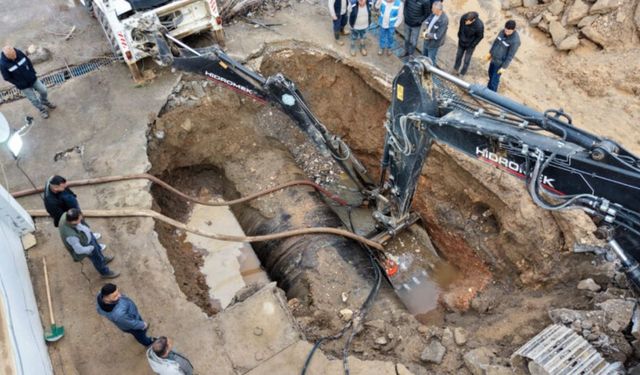 DİSKİ ekipleri ana pompadaki patlak için seferber oldu