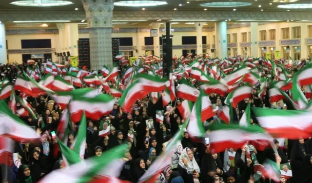 İran'dan Türkiye'ye füze açıklaması!