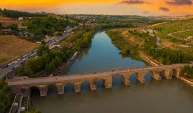 Diyarbakır'da 24 ay taksitle kupon arsa satışı: Fırsat kapısı aralandı