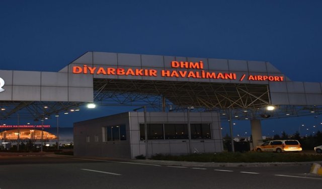 Diyarbakır'da yoğun sis ulaşımı vurdu: Uçaklar havalanamadı