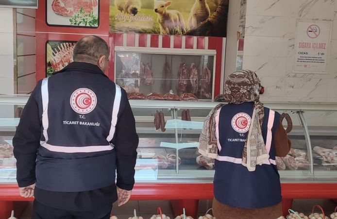 Diyarbakır'da fahiş fiyattan et satan kasaplara ceza yağdı