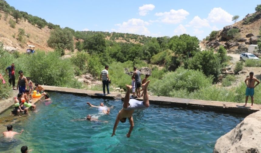 Huzurun ve serinliğin adresi: Aynkebir