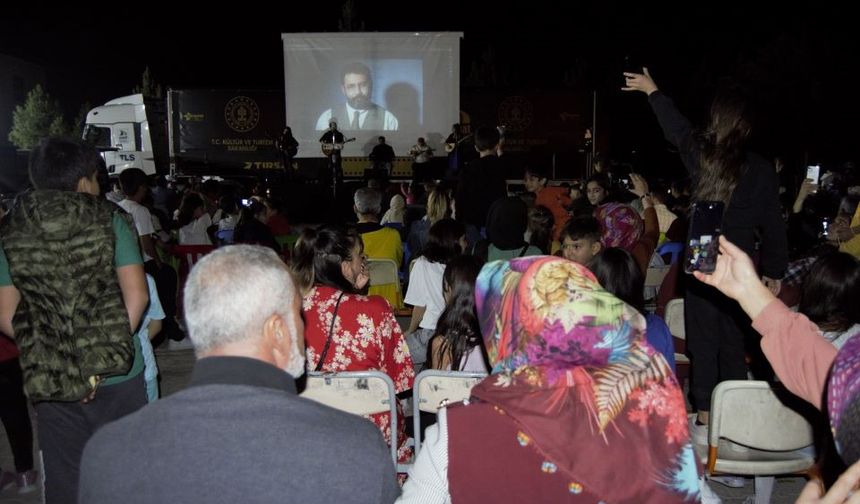 Grup Gezgin Ozanlar, Dicle'de sanat dolu bir gün geçirdi!