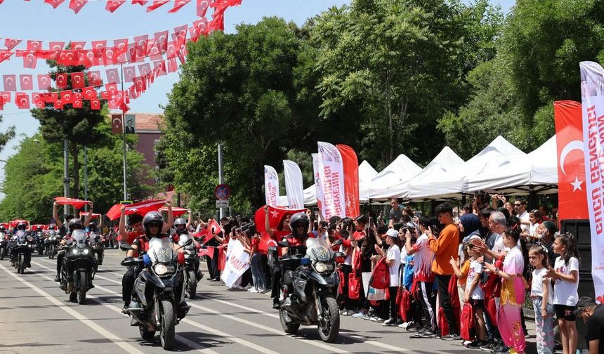Diyarbakır’da 19 Mayıs coşkusu