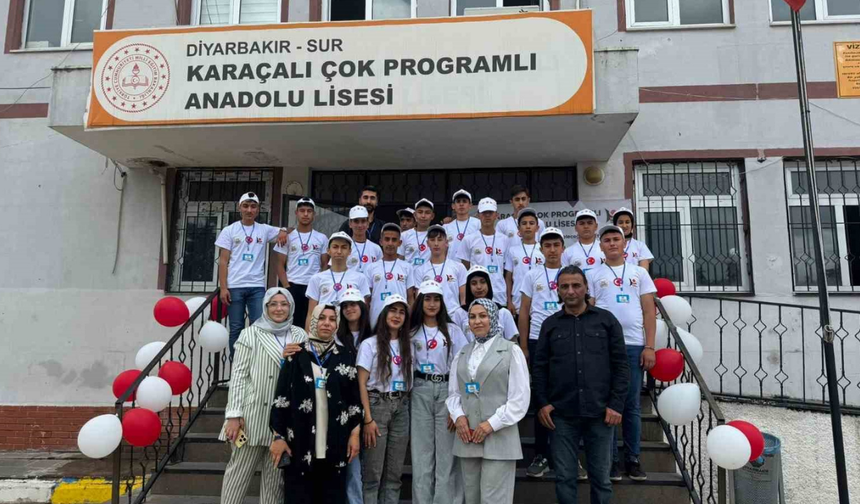 Lise öğrencilerinden bilim şöleni