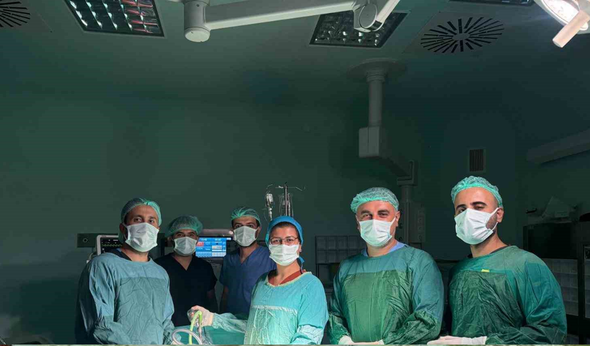 Silvan’da ilk kez kapalı yöntemle rahim alındı