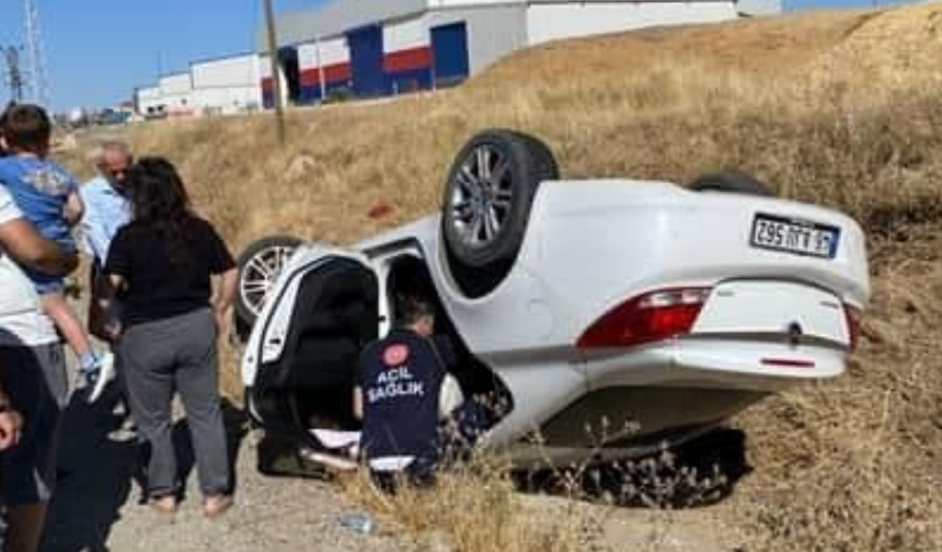 Silvan’da trafik kazası: 2 kişi hastaneye kaldırıldı