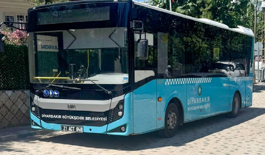 Dicle Barajı’nda feribotlar yasaklandı, otobüsler yola çıktı