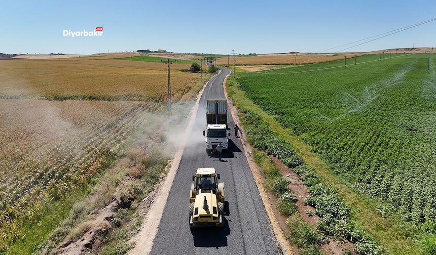 Çınar-Bismil bağlantı yolunda asfalt çalışması