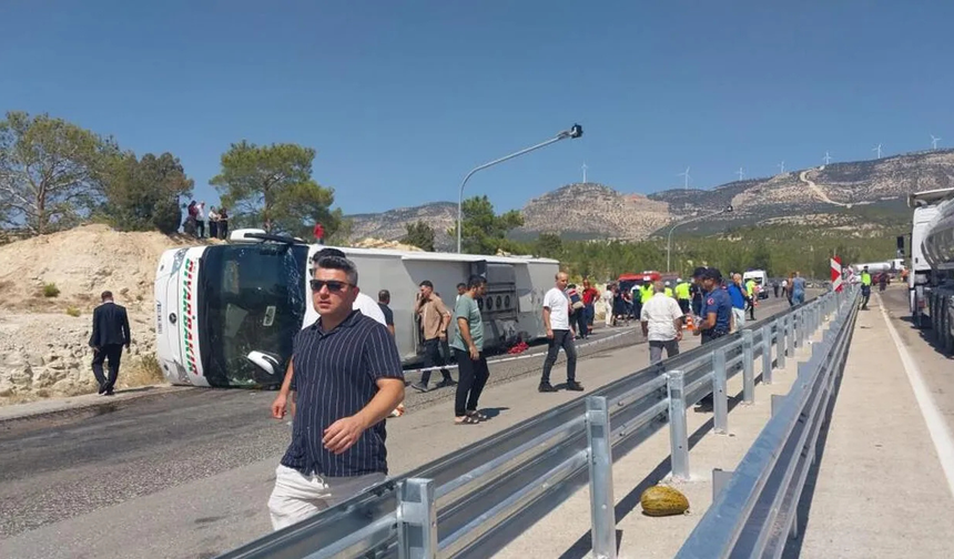Diyarbakır Otobüsü kazasında 3 kişi hayatını kaybetti