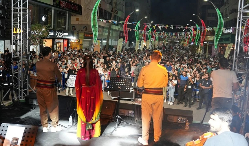 Diyarbakır sanat sokağı’nda kültür ve sanat günleri başladı