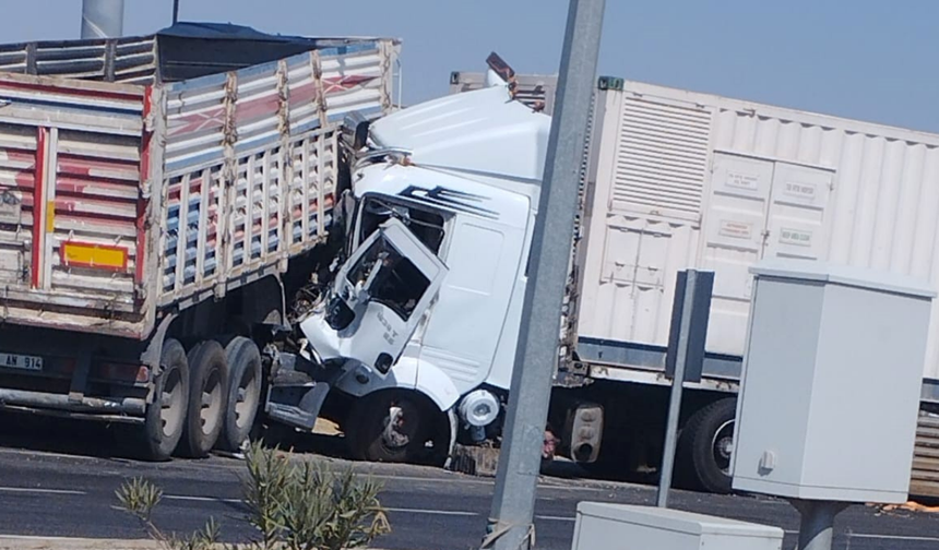 Diyarbakır’da trafik kazası: 2 kişi hastaneye kaldırıldı