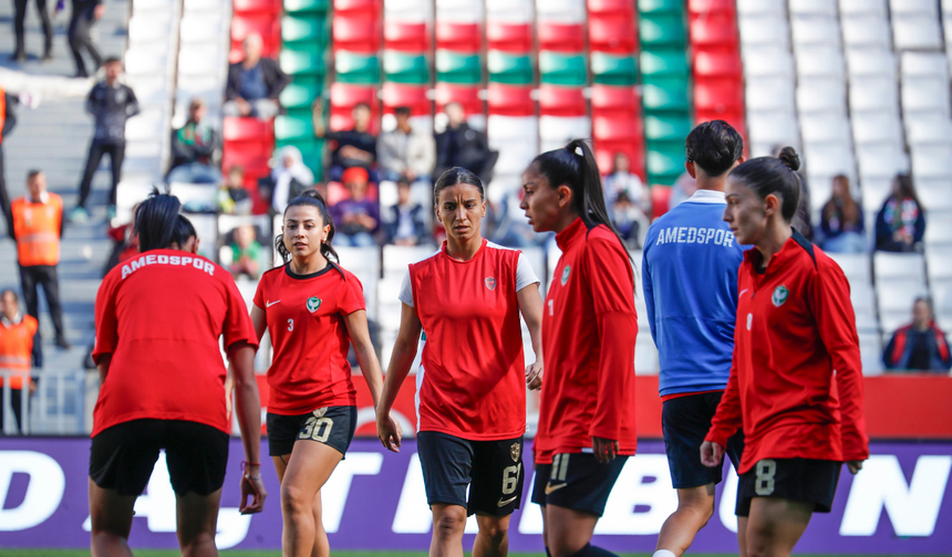 Amedspor Kadınları Diyarbakır’da Trabzonspor’a 2-0 yenildi