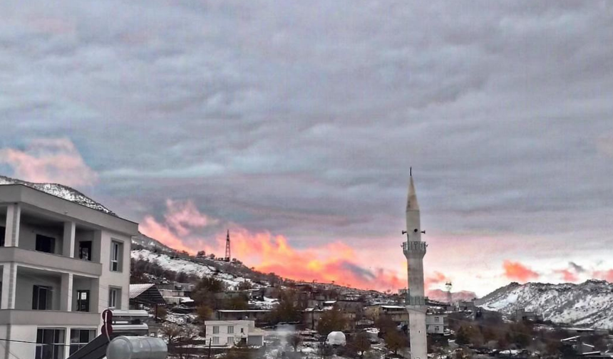 Çermik’te mevsimin ilk karı: Kırsal mahalleler beyaza büründü