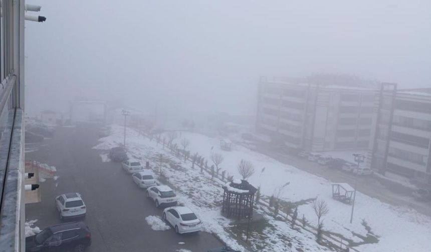 Diyarbakır Kulp sise teslim oldu: Görüş mesafesi 20 metreye düştü