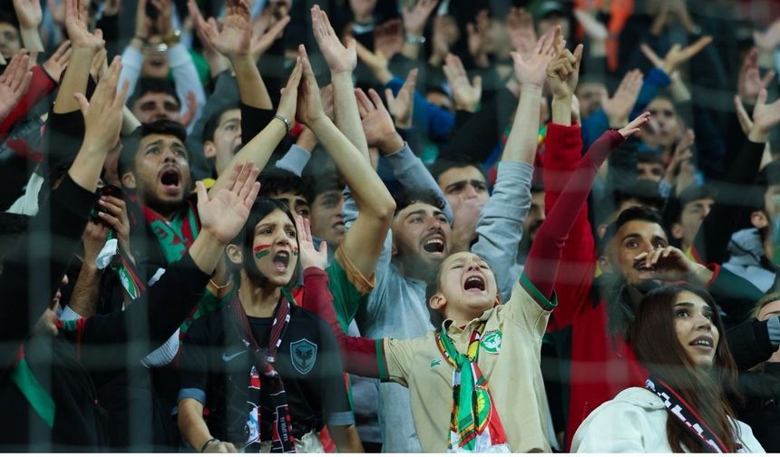 Amedspor'dan Vanspor maçı sonrası taraftara ve Büyükşehir'e teşekkür