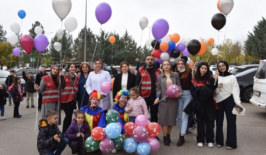 Dicle Üniversitesi'nde öğrenci kulüpleri etkinlik rekoru kırdı