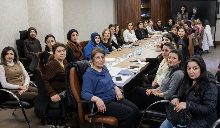Diyarbakır Büyükşehir'de kadınların ilk hedefi 8 Mart!